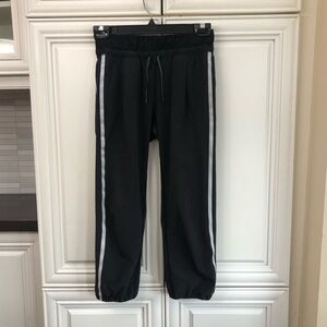 Ivivva by Lululemon kids lightweight track pants